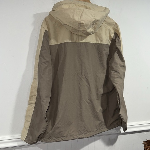 Tasc pullover jacket large Men's Two-Tone Hooded neutral zip up hoodie like new - Picture 5 of 5
